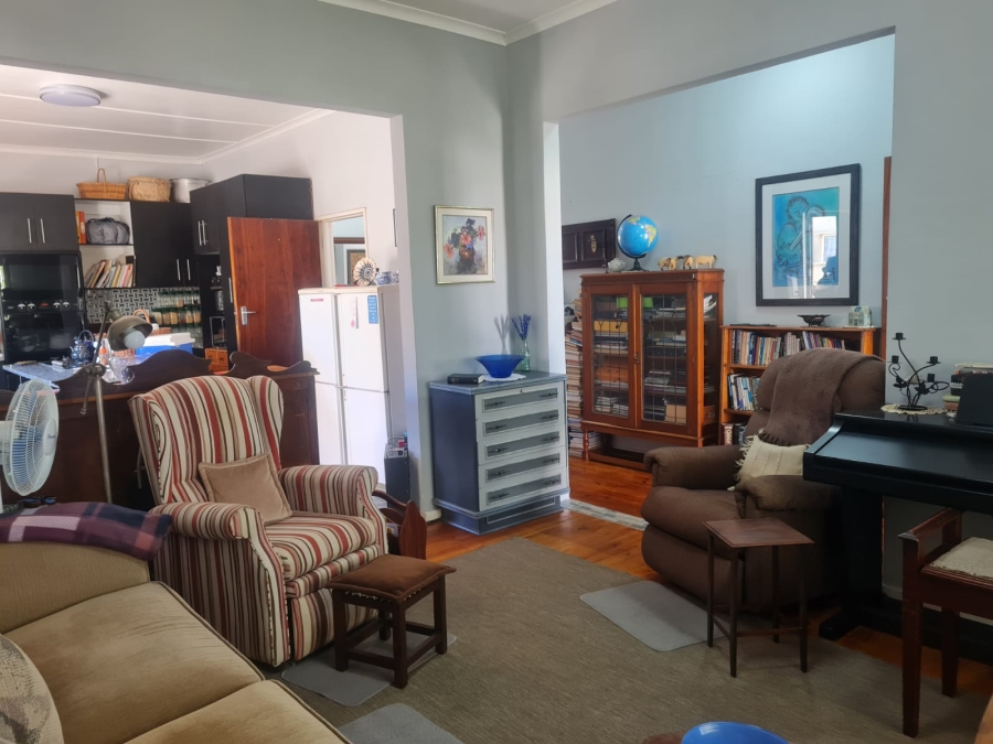 3 Bedroom Property for Sale in Ladismith Western Cape